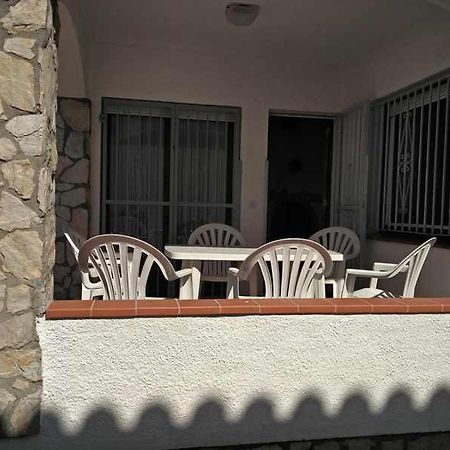 Xalet Amb Jardi Villa Ampuriabrava Exterior foto