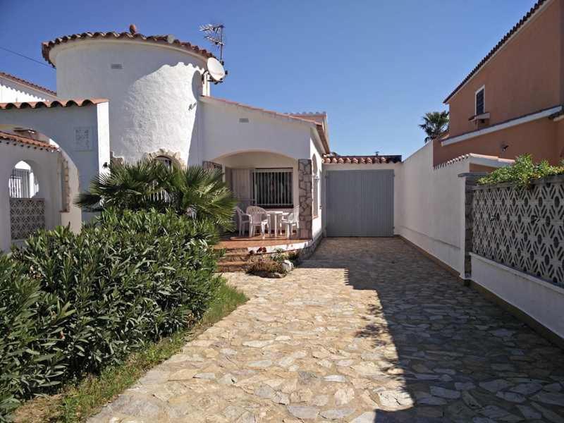 Xalet Amb Jardi Villa Ampuriabrava Exterior foto